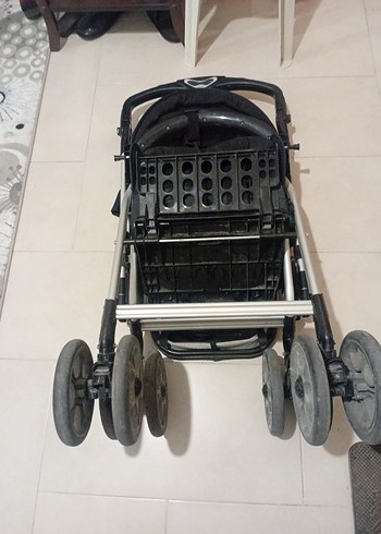 Siyah Bebek Arabası - Görsel 9