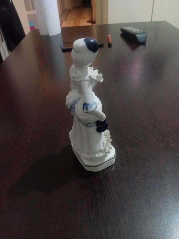 Porselen,Dantel Detaylı Kadın biblo - Görsel 5