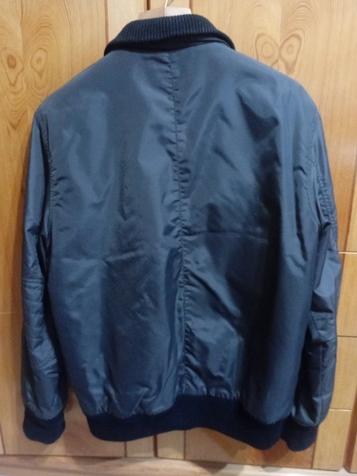 Gri Dayanıklı ve Fonksiyonel Erkek mont Mavi marka L beden - Görsel 5