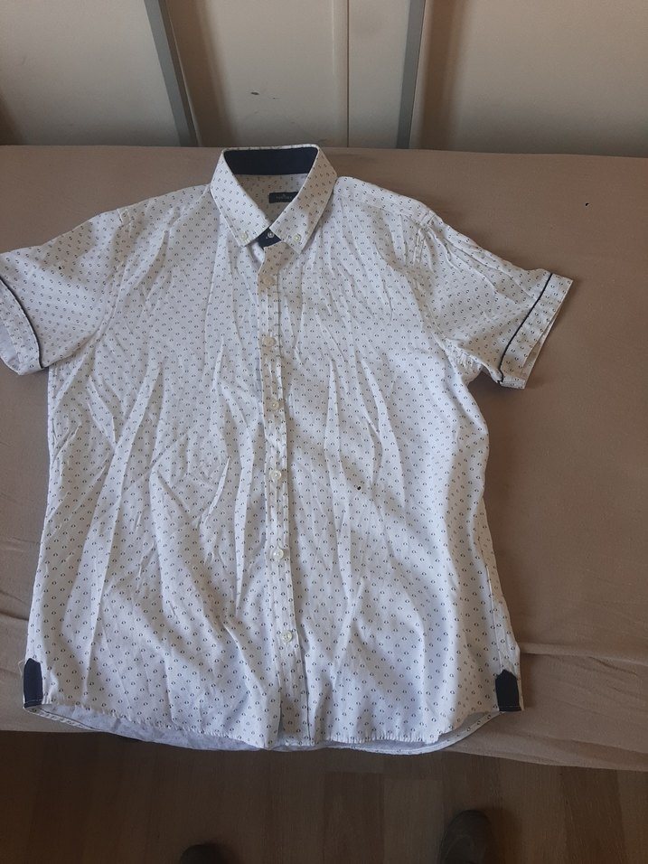 Erkek Beyaz Desenli Kısa Kollu Gömlek - Görsel 2