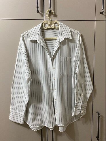 Oversize Düşük omuzlu gömlek