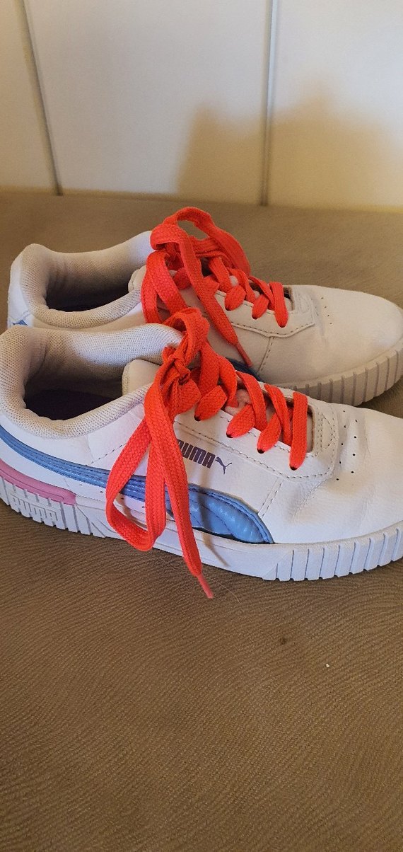 Kız Çocuk Beyaz Renkli Çizgili Spor Ayakkabı puma 32 numara - Görsel 3