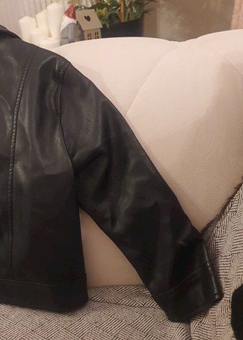 Zara Siyah Kız Deri Biker Ceket - Görsel 7