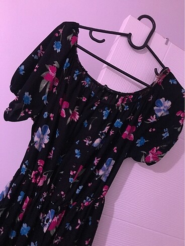 Çiçekli elbise - Görsel 2