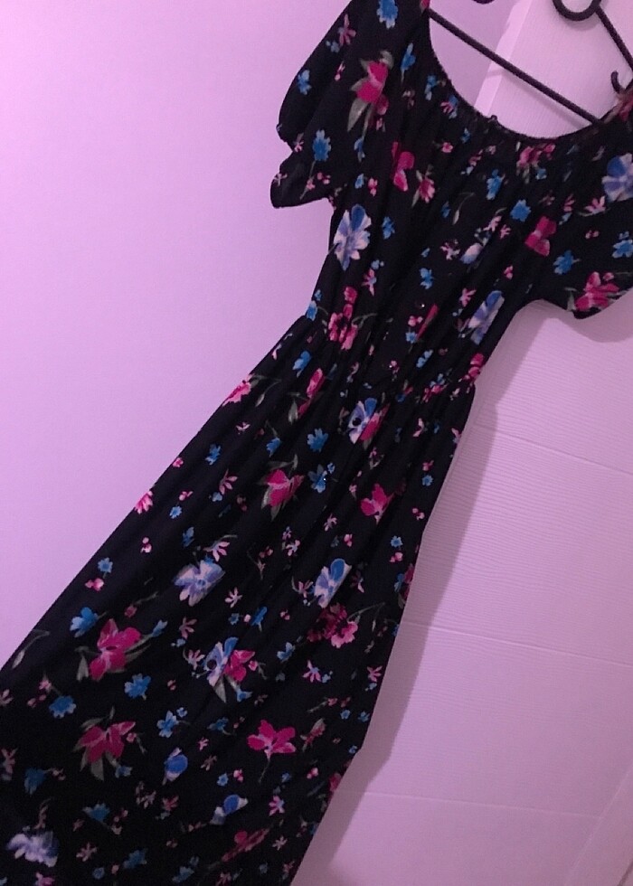 Çiçekli elbise - Görsel 3