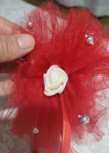 Kırmızı Tüllü ve Taşlı Çocuk Taç - Görsel 2