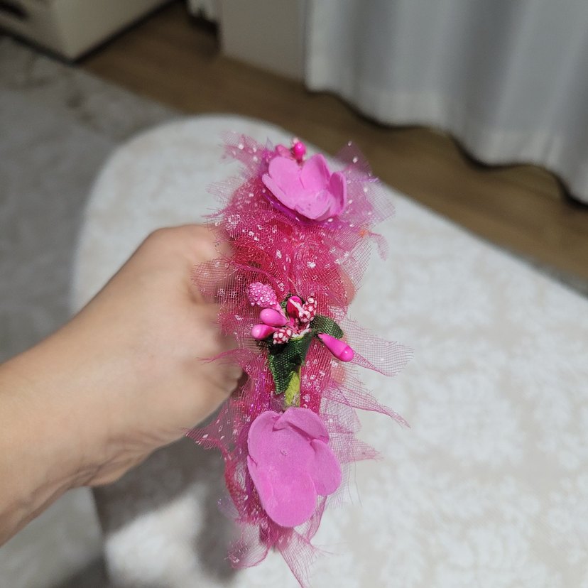 Dantel ve Nakış Detaylı Pembe Çocuk Taç - Görsel 3