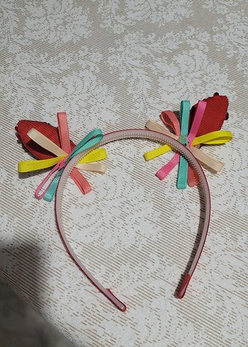 Renkli Nakışlı Fiyonk Detaylı Çocuk Taç - Görsel 2
