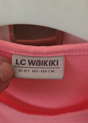 LC Waikiki Kız Çocuk Pembe Baskılı Kısa Kollu Tişört