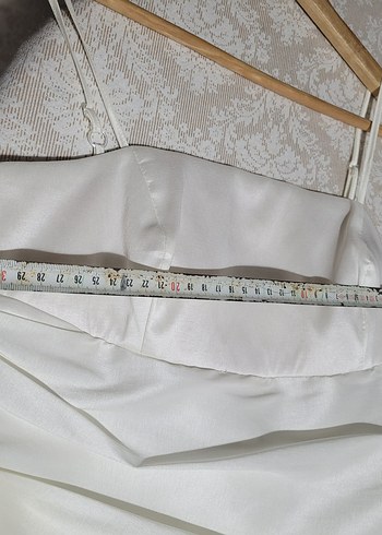 Beyaz Drapeli Uzun Abiye Elbise - Görsel 7