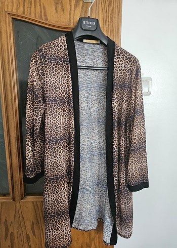 Kahverengi Leopar Desenli Midi Hırka