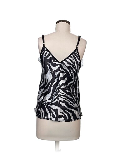m Beden Vintage Love Bluz %70 İndirimli.
