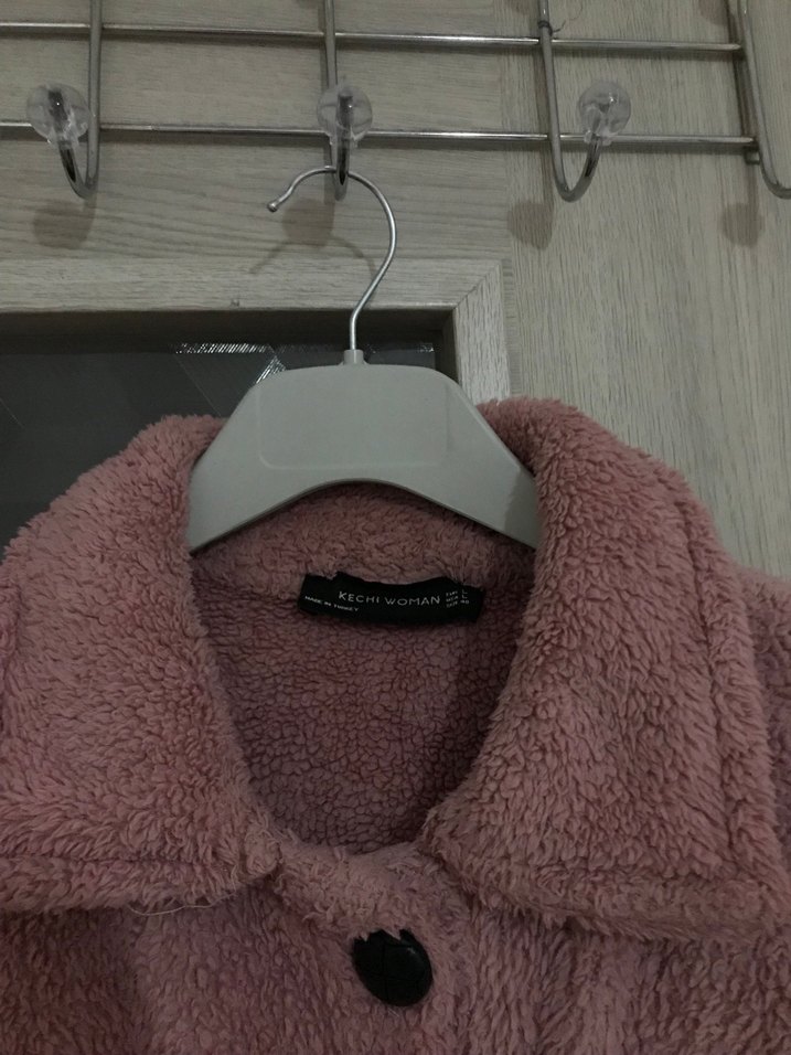 Düğmeli Pembe Peluş Kadın Ceket - Görsel 3