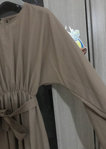 Bej Kuşaklı Uzun Elbise - Görsel 3