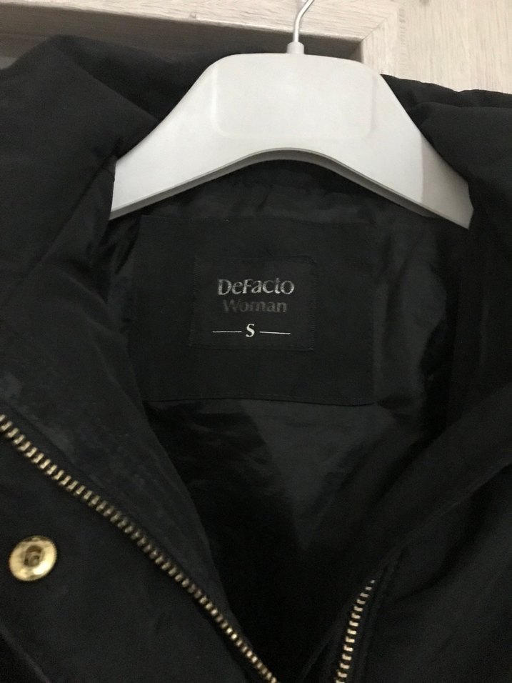 Düğmeli Siyah Kadın Mont - Görsel 4