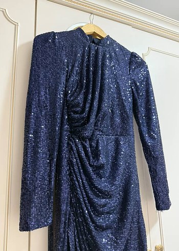 Tesettür payetli abiye - Görsel 4