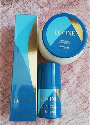 Divine set