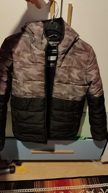 Kışlık mont lcw