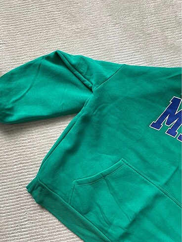 m Beden Mavi logolu sweatshirt