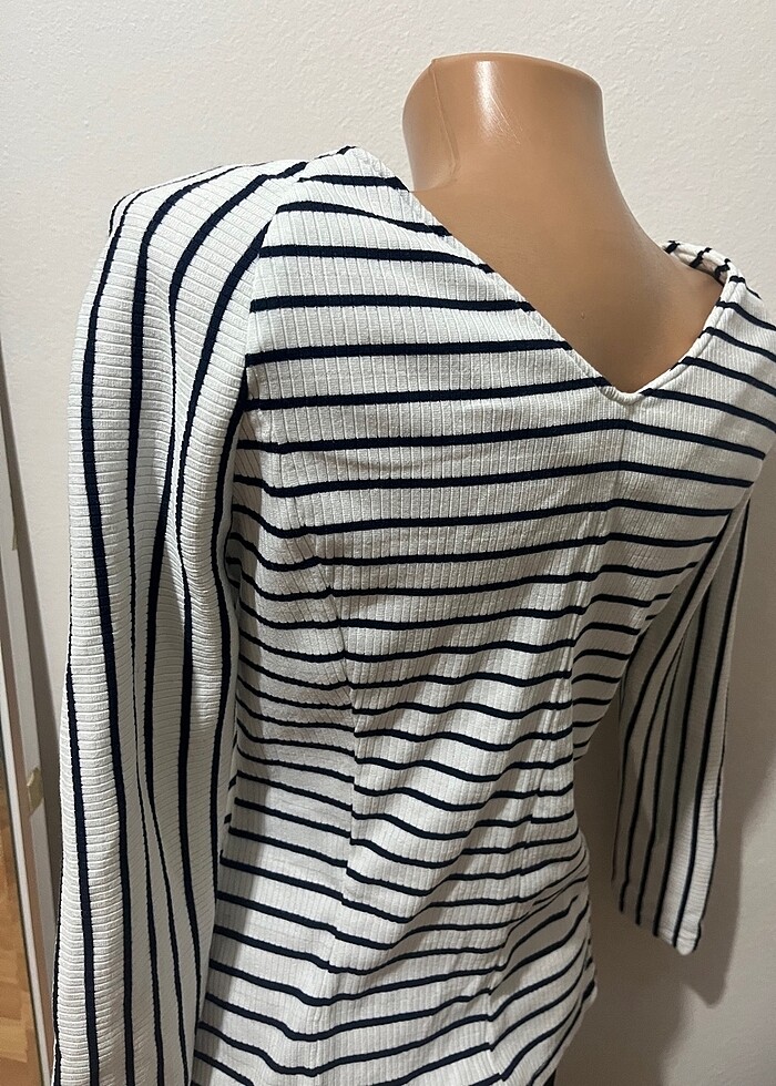 Çizgili Kazak - Görsel 2