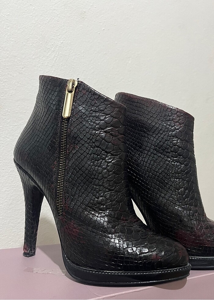 Hakiki Deri Topuklu ayakkabı - Görsel 2