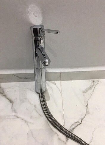 Beden Hilton Tipi Çanak Lavabo Musluk