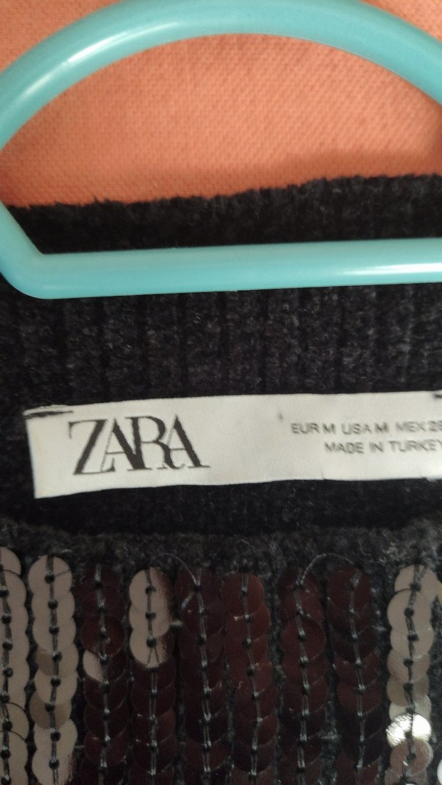 Zara siyah Payetli Üst - Görsel 3