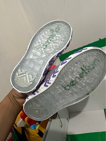 27 Beden Benetton