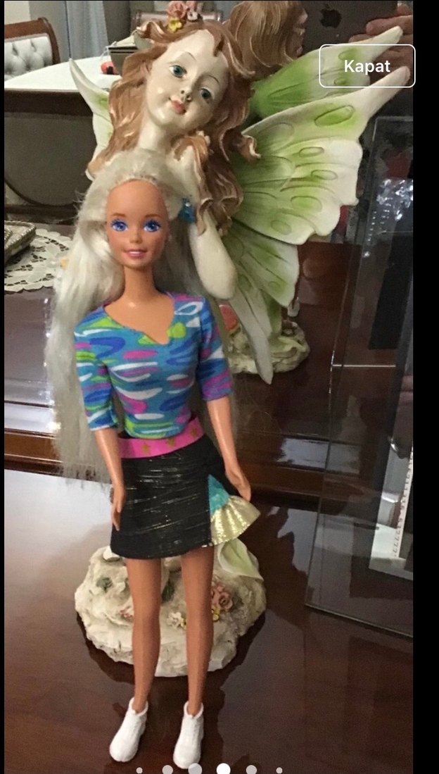 Renkli Üst ve barbie 66 eski seri sağlam - Görsel 2