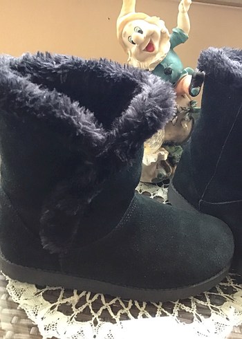 Siyah Kürklü Dolgu Topuklu Süet Bot - Görsel 4