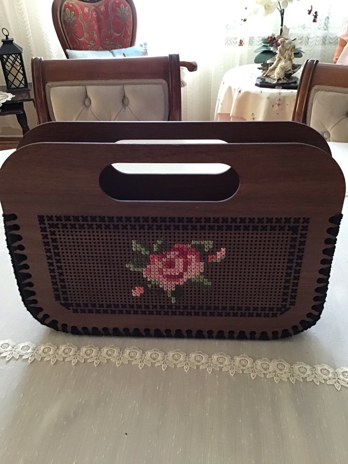 El İşlemeli Gül Desenli Ahşap çanta - Görsel 5