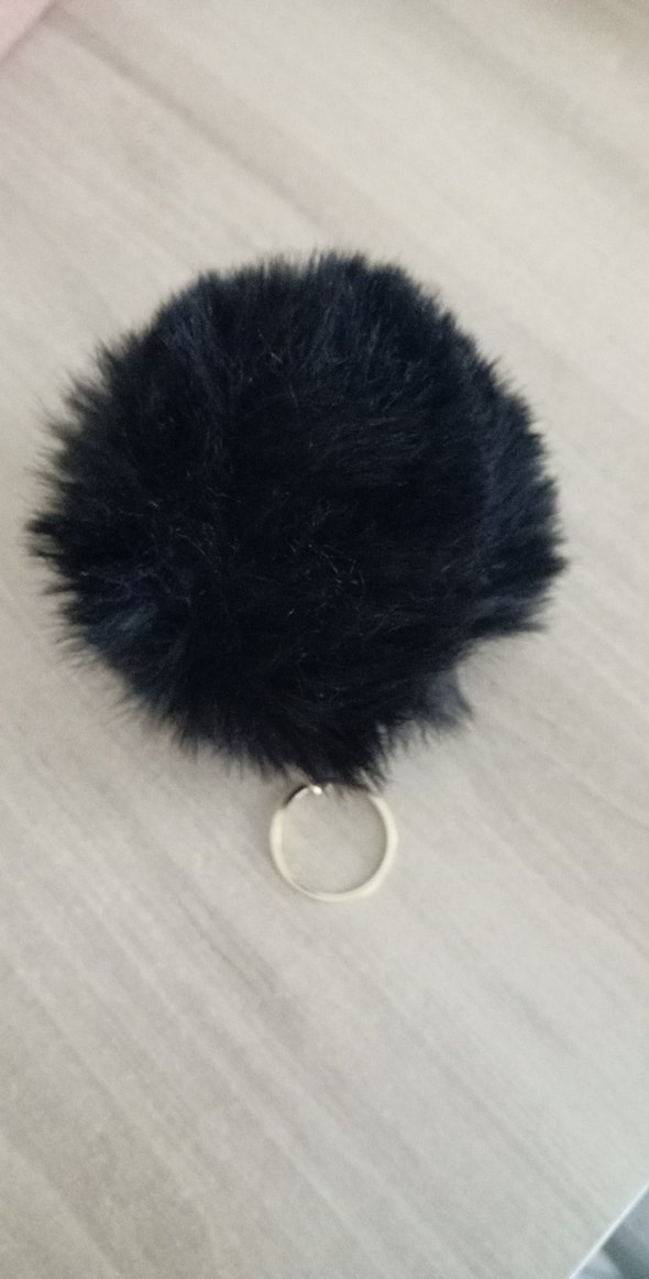 Siyah Kürklü Kadın Anahtarlık - Görsel 3