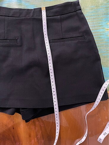 Diğer Zara model etekli şort