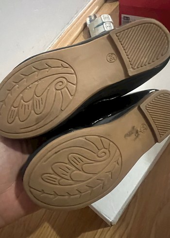 Kız Çocuk Siyah Rugan Fiyonk Detaylı Babet - Görsel 3