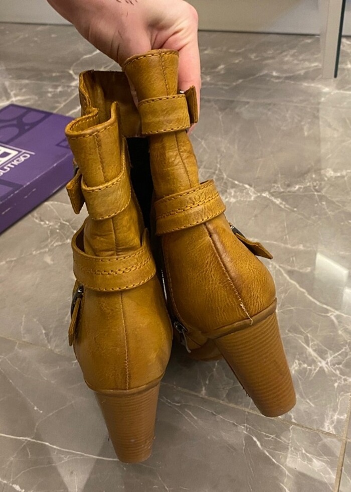 KADIN DERİ BOT - Görsel 4