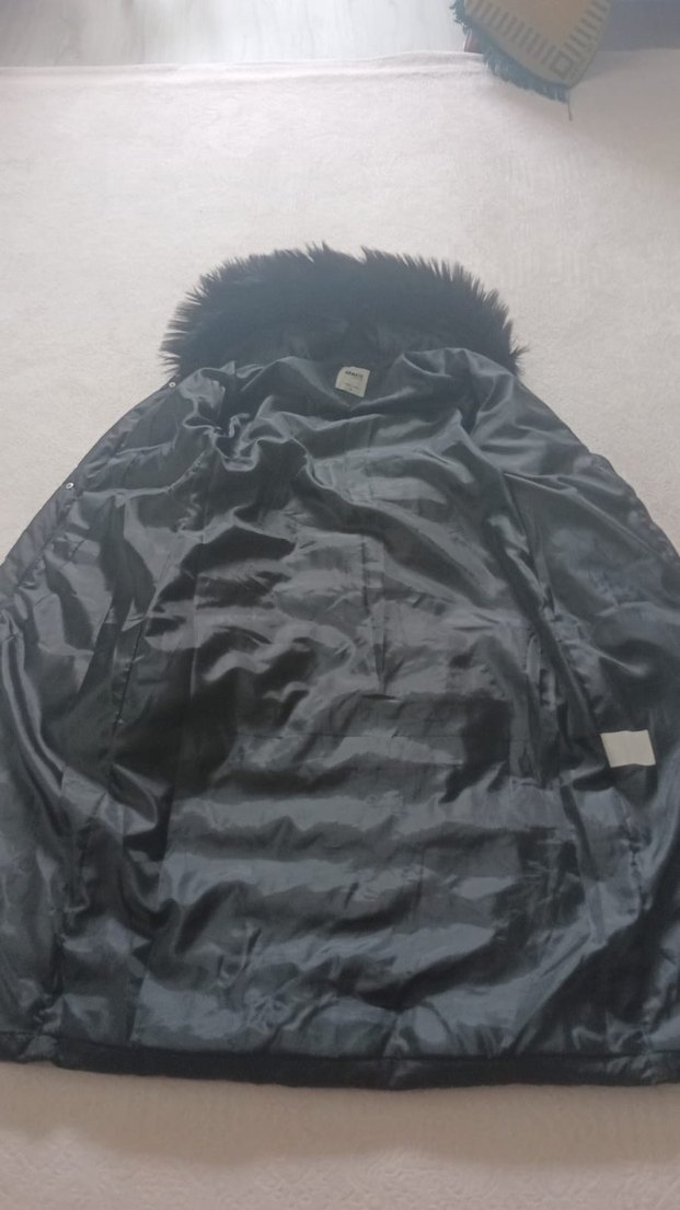 Siyah Uzun Kürklü Kadın Kışlık Mont - Görsel 2