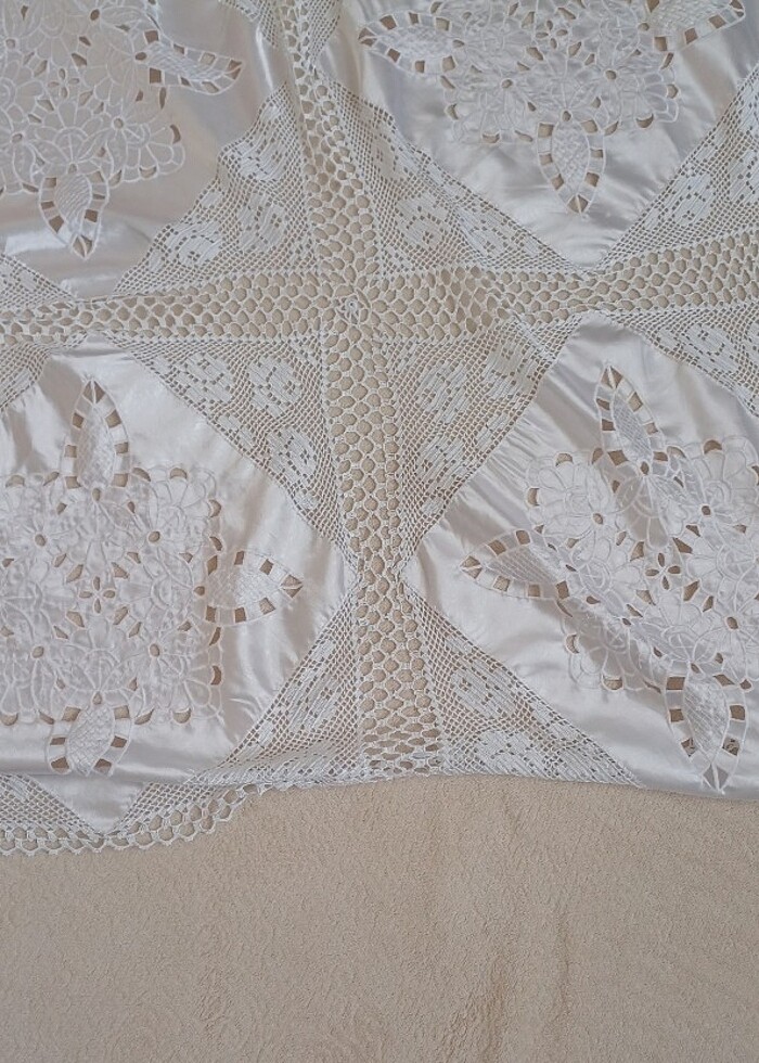 Masa sehpa örtüsü dantel - Görsel 3