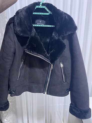Stradivarius kalın mont