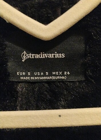 s Beden siyah Renk Stradivarius kürklü mont