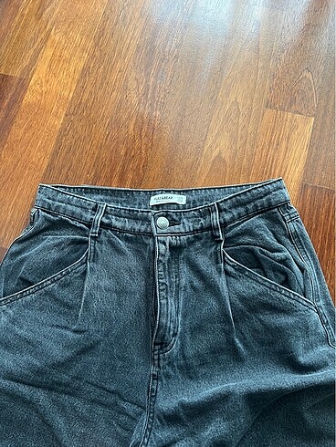 Pull and Bear Pantolon