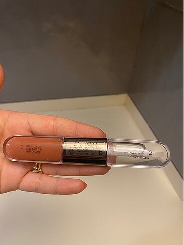 Kiko KIKO UNLIMITED DOUBLE TOUCH NUDE RUJ ÇİFT FAZLI