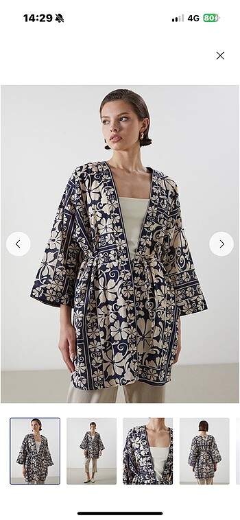 Çiçekli kimono