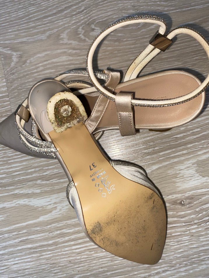 Bej Saten Stiletto Topuklu Kadın Ayakkabı - Görsel 4