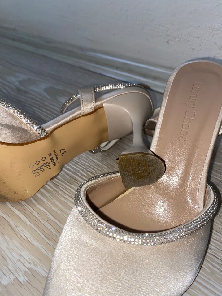 Bej Saten Stiletto Topuklu Kadın Ayakkabı - Görsel 2