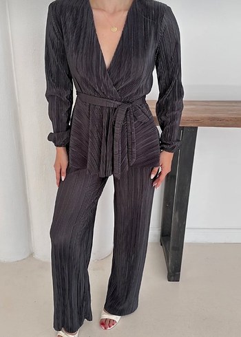 Gri Piliseli Kadın Ofis Takımı - Görsel 8