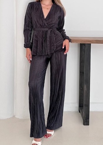 Gri Piliseli Kadın Ofis Takımı - Görsel 5