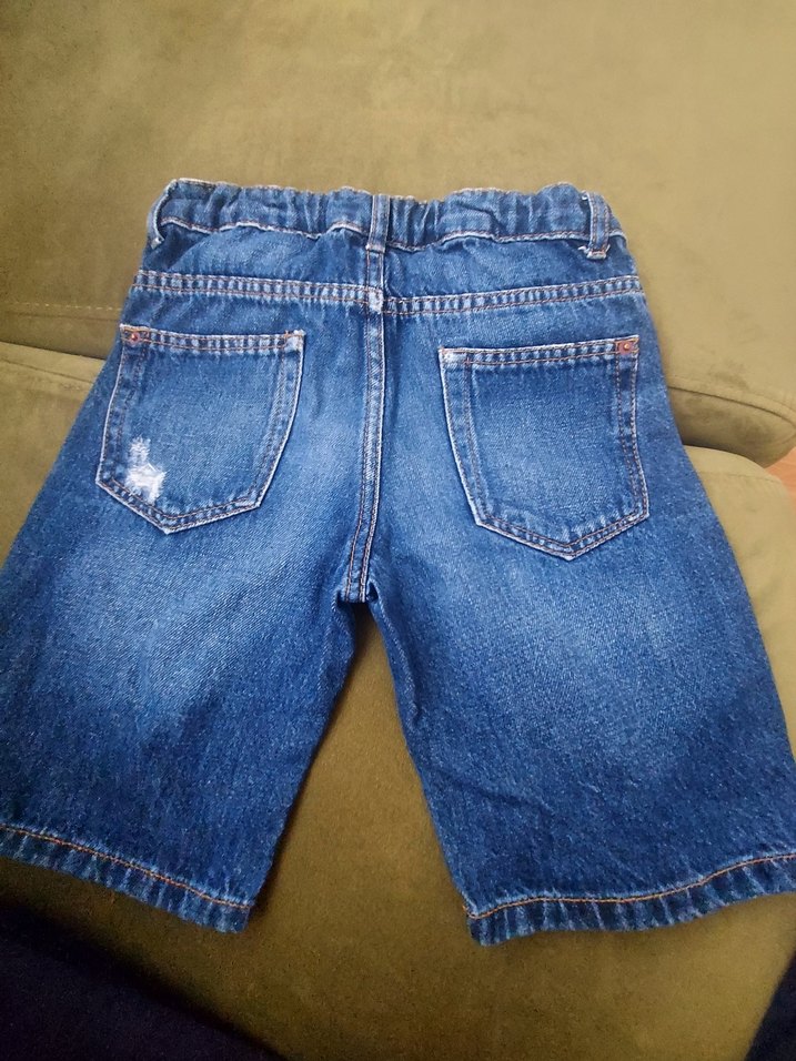 Nakışlı Renkli Bol Kesim Erkek Kot Şort - Görsel 3