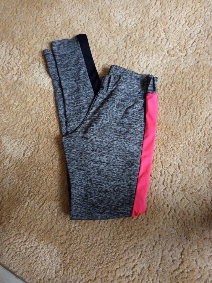 Gri Neon Detaylı Kadın Spor Atlet ve Tayt Takımı - Görsel 2