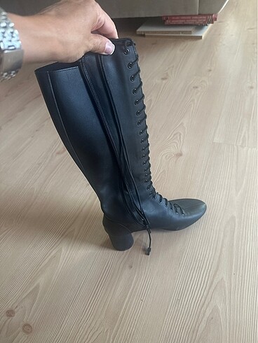 Zara Zara çizme