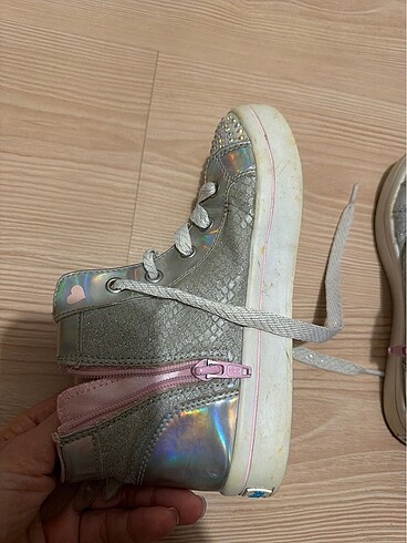 Skechers kanatli spor ayakkabi - Görsel 5